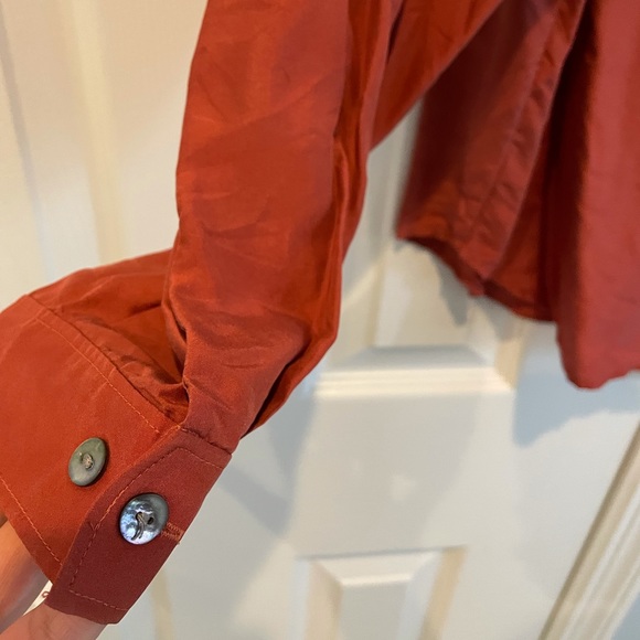 Garnet Hill 100% Silk Burnt Orange Relaxed Blouse Size L Large - Picture 5 of 8